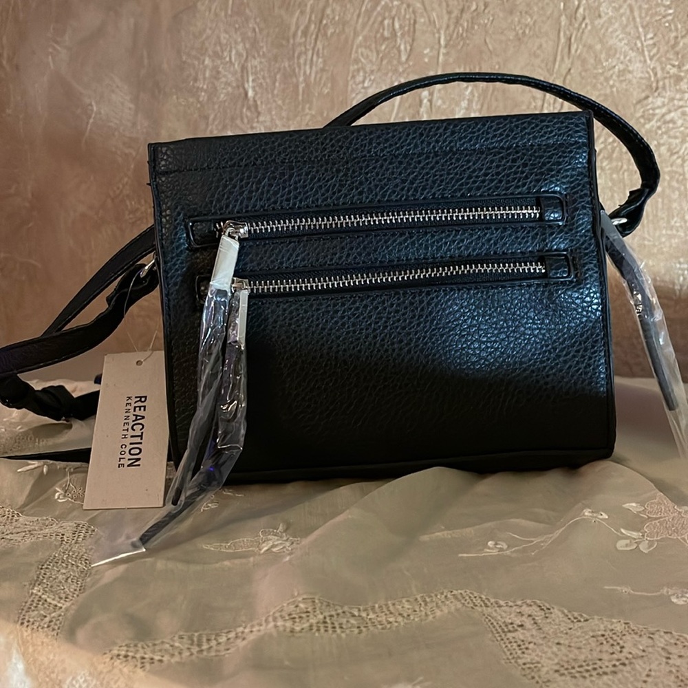 REACTION KENNETH COLE Purse - Picture 3 of 7